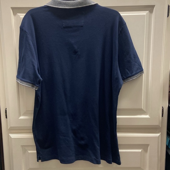 Men's navy polo shirt from Banana Republic, size XL tall. In great condition. - Picture 5 of 6